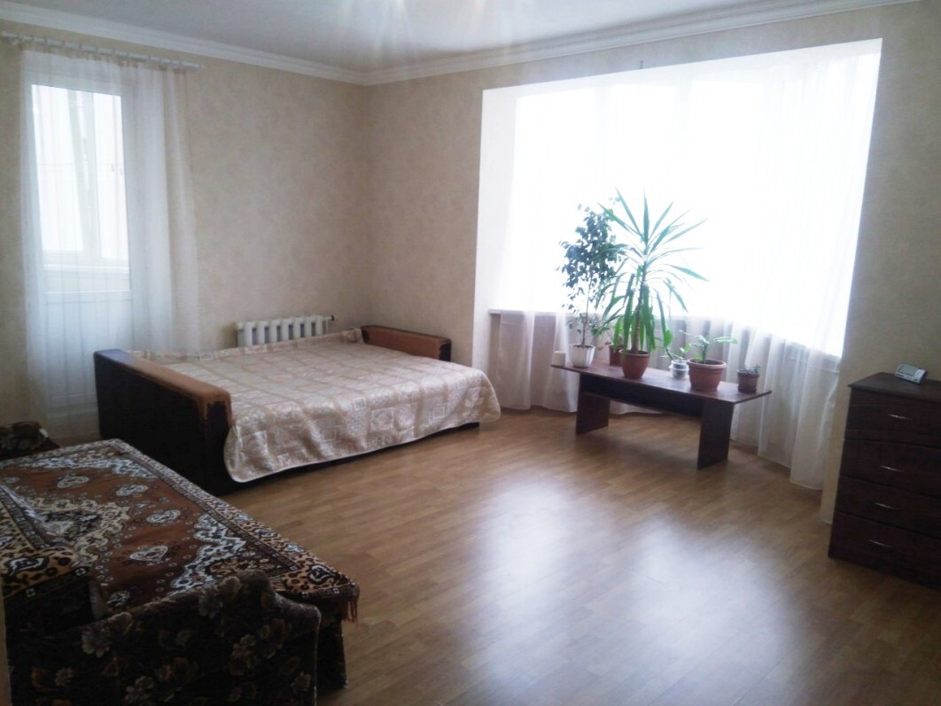 Оренда 2-кімнатної квартири 75 м², Урлівська вул., 8А