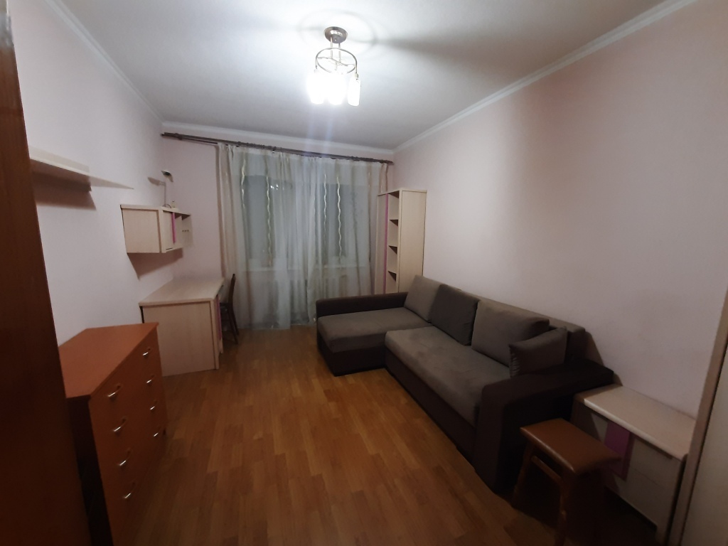 Оренда 2-кімнатної квартири 75 м², Урлівська вул., 8А