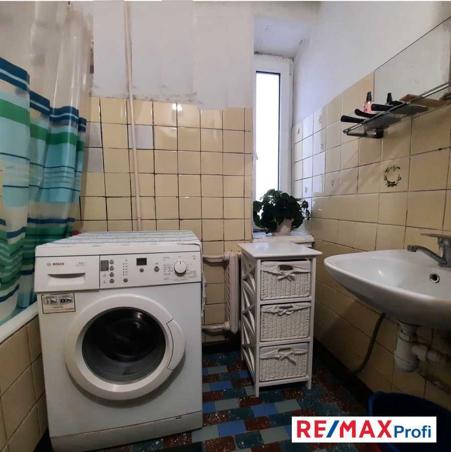 Продажа 2-комнатной квартиры 60 м², Леси Украинки бул., 28А