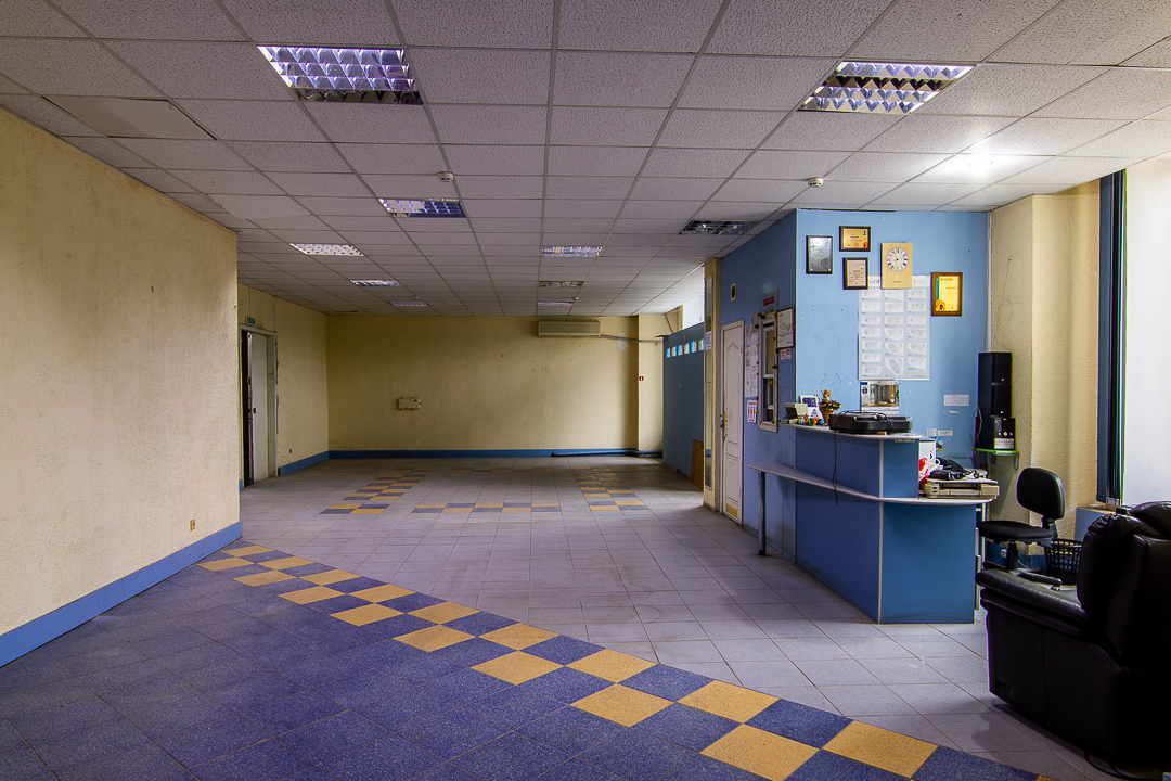 Оренда торговельного приміщення 207 м², Варненська вул., 7