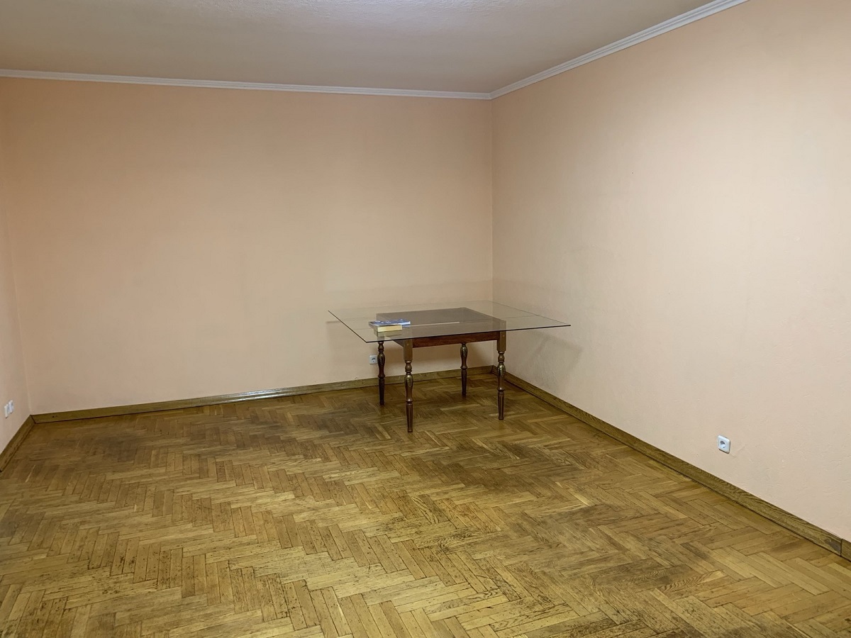 Продаж 4-кімнатної квартири 110 м², Академіка Єфремова вул., 19А