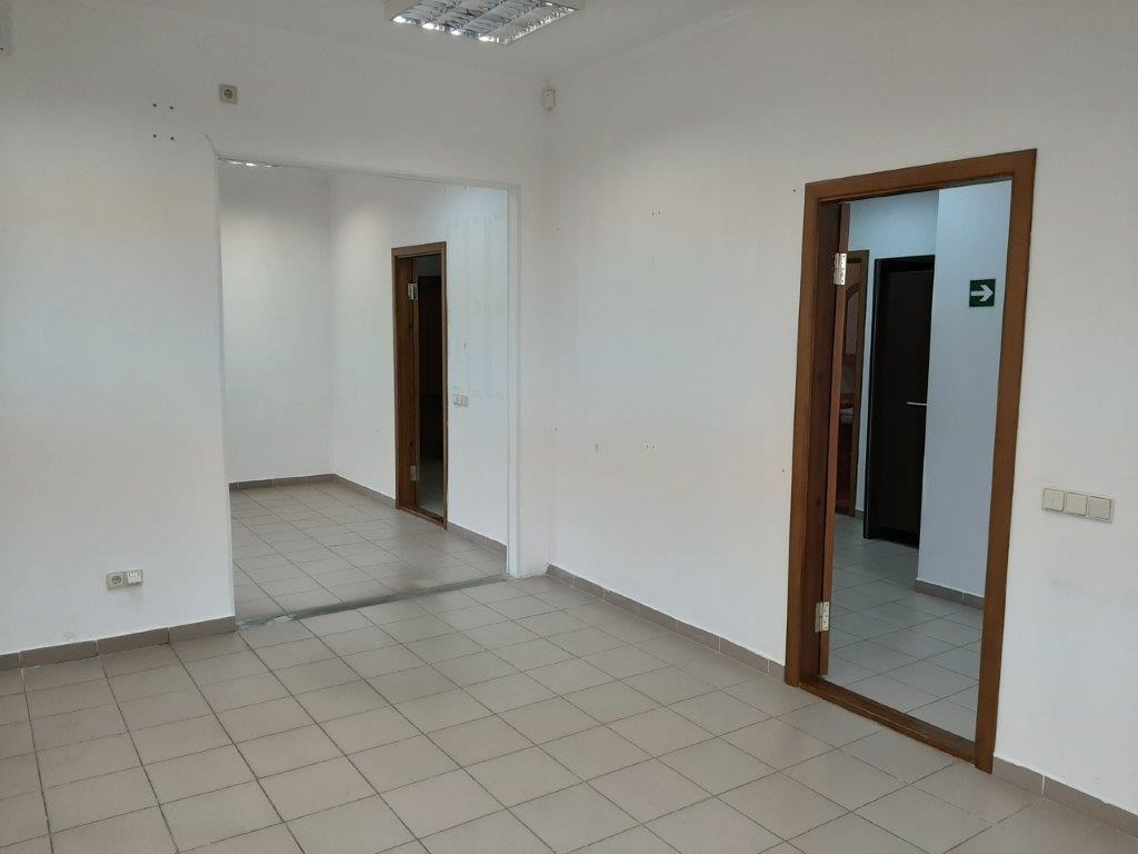Аренда офиса 82 м², Кирилловская ул.