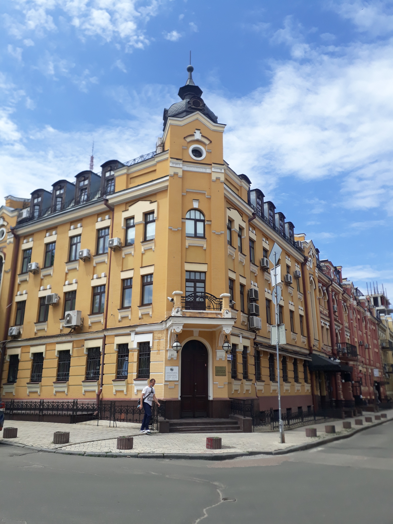 Аренда офиса 82 м², Кирилловская ул.