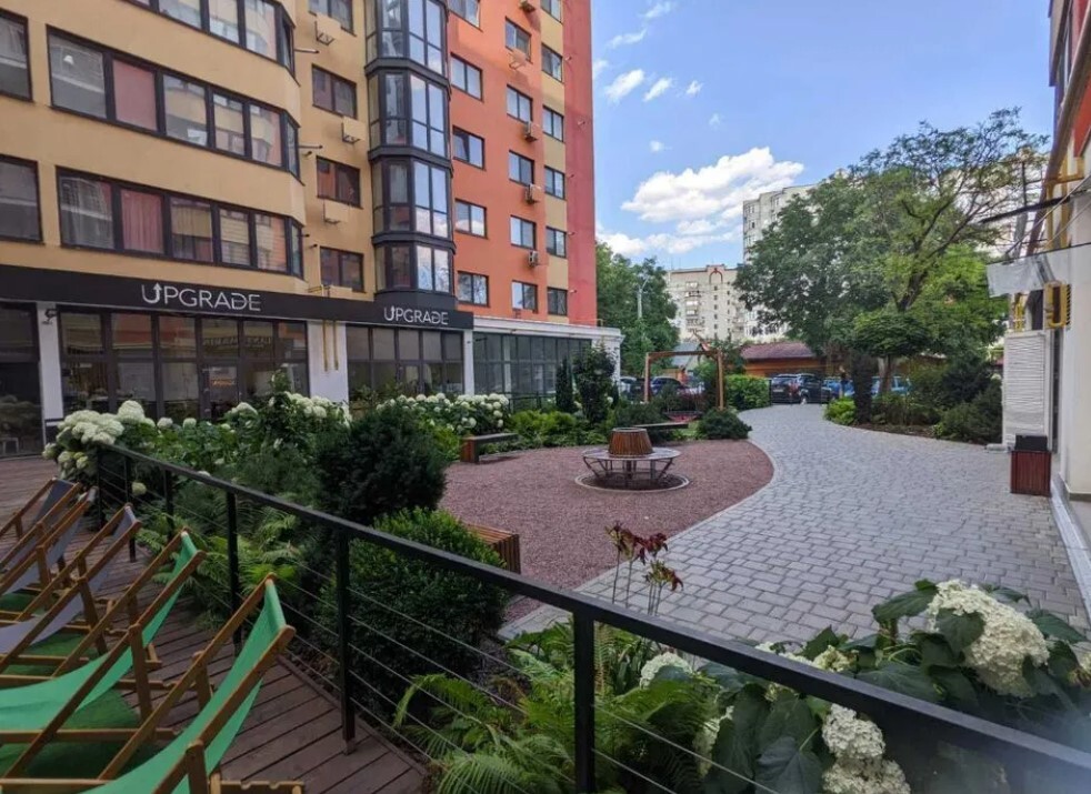 Продажа 1-комнатной квартиры 39 м², Малиновского Маршала ул., 18