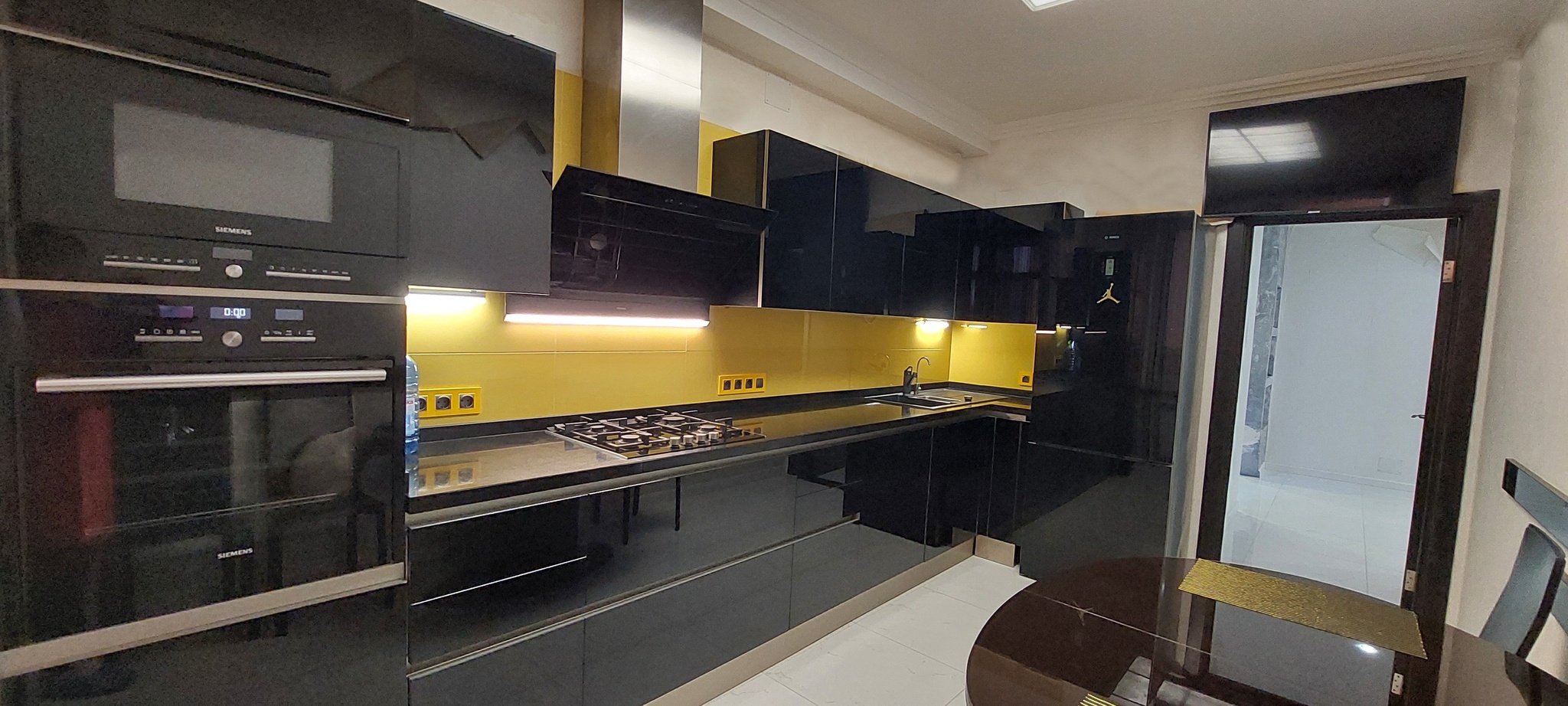 Продажа 3-комнатной квартиры 105 м², Малиновского Маршала ул., 53
