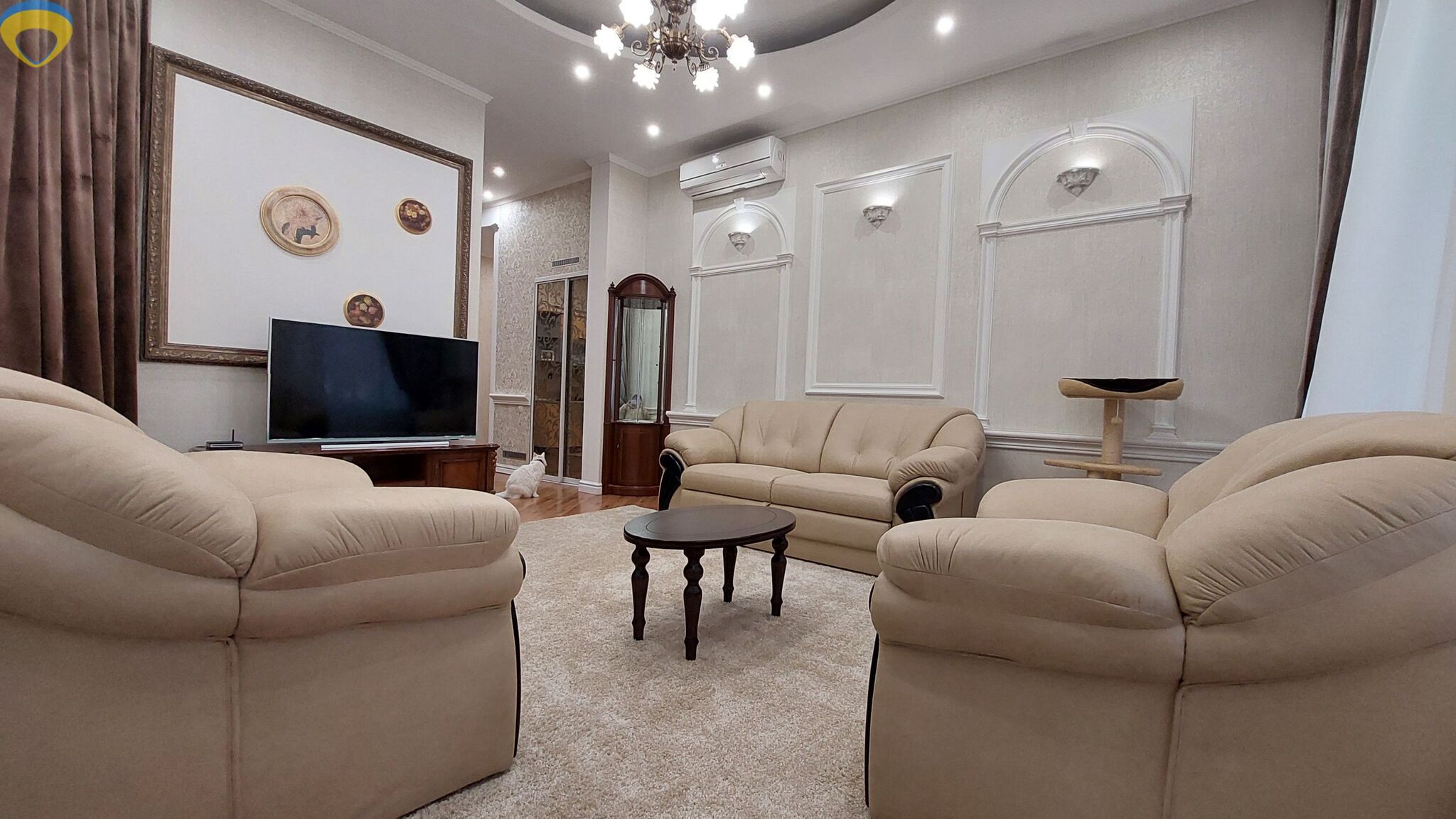 Продажа 2-комнатной квартиры 82 м², Красный пер., 9