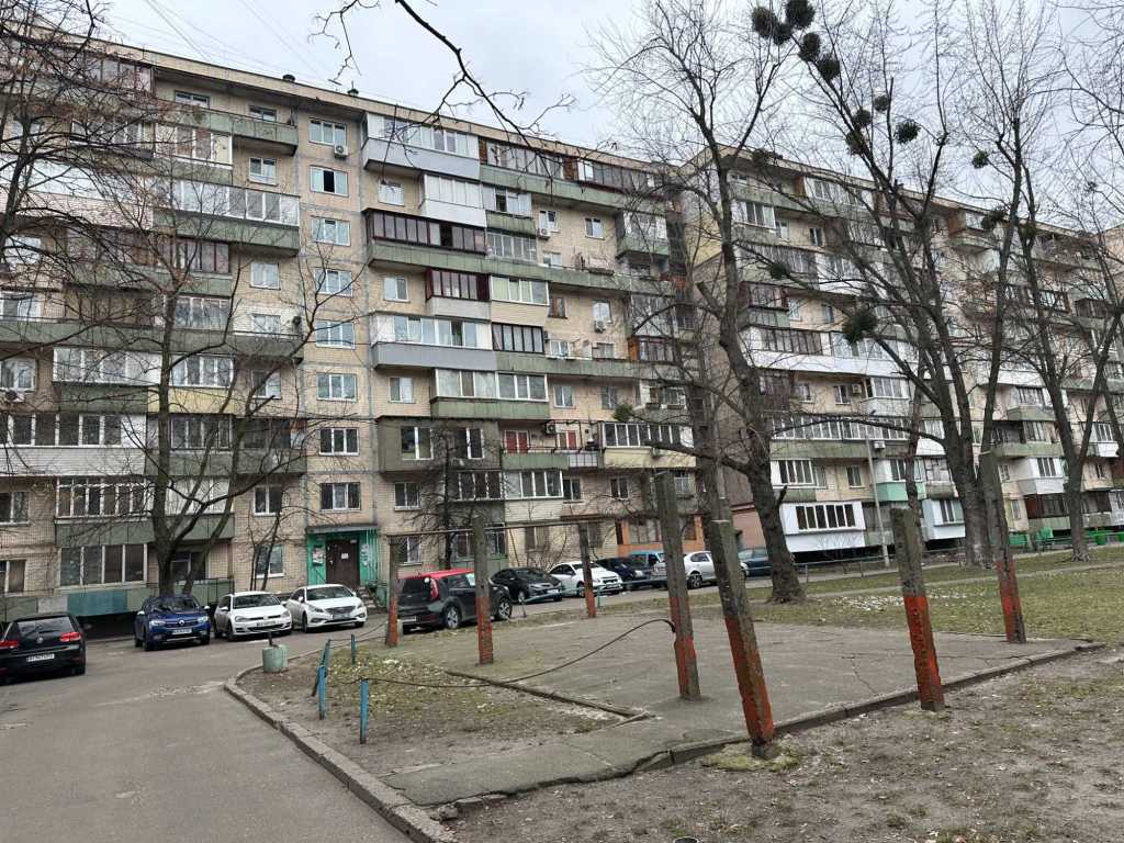 Продажа 1-комнатной квартиры 30.62 м², Андрея Малышко ул., 27