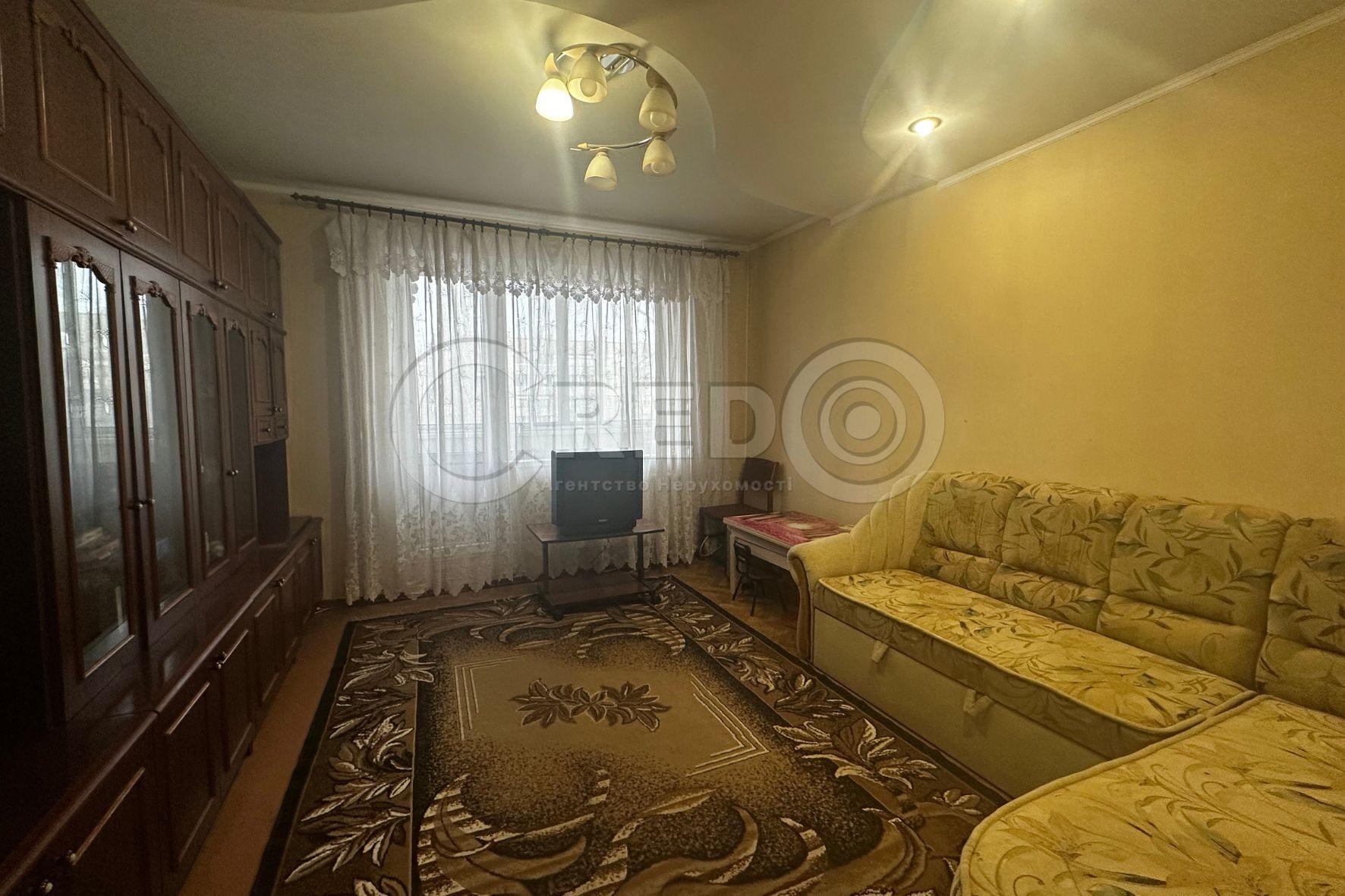 Оренда 3-кімнатної квартири 67 м², Володимира Бизова вул.