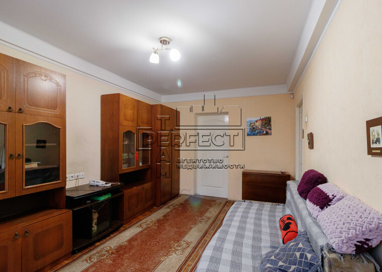 Продажа 2-комнатной квартиры 43 м², Пражская ул., 23