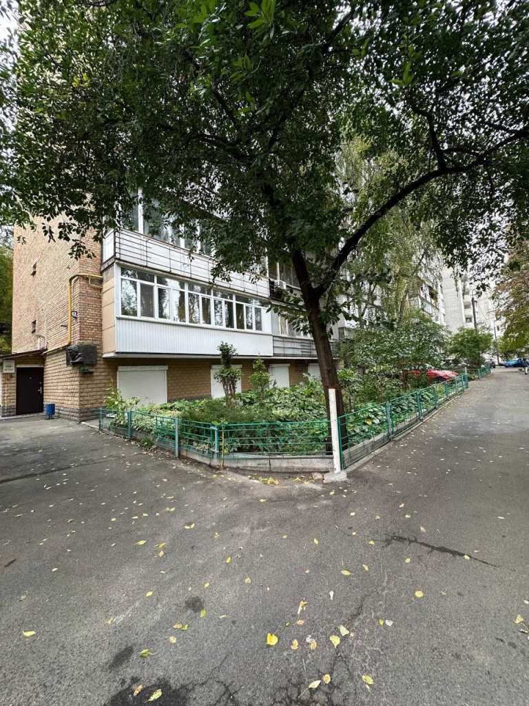 Продаж 2-кімнатної квартири 72 м², Печерський узвіз, 8