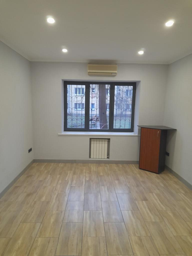 Продажа офиса 65 м², Вузовская ул., 4