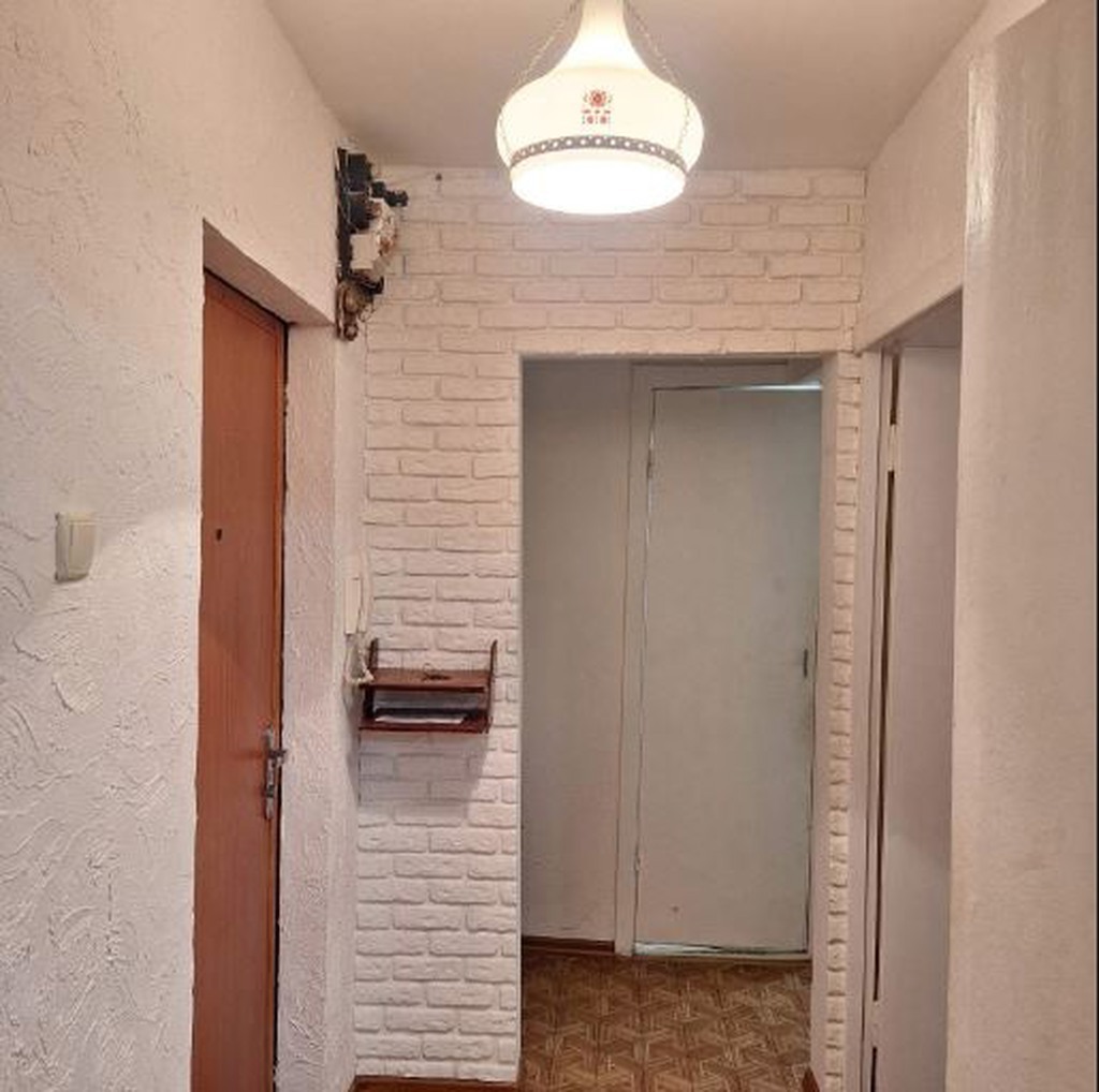 Продаж 2-кімнатної квартири 45 м², Калинова вул., 49