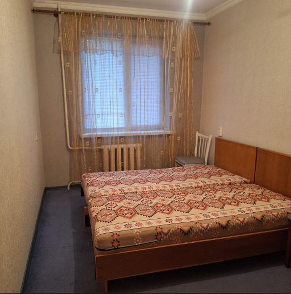 Продаж 2-кімнатної квартири 45 м², Калинова вул., 49