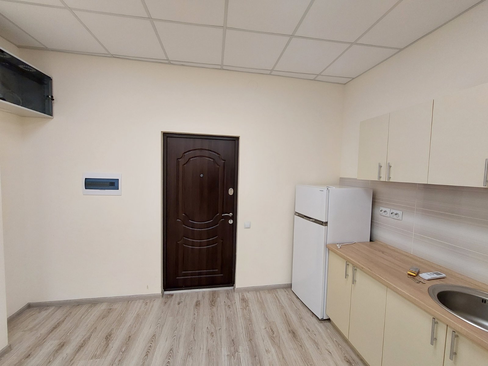 Оренда офісу 93 м², Костянтинівська вул.