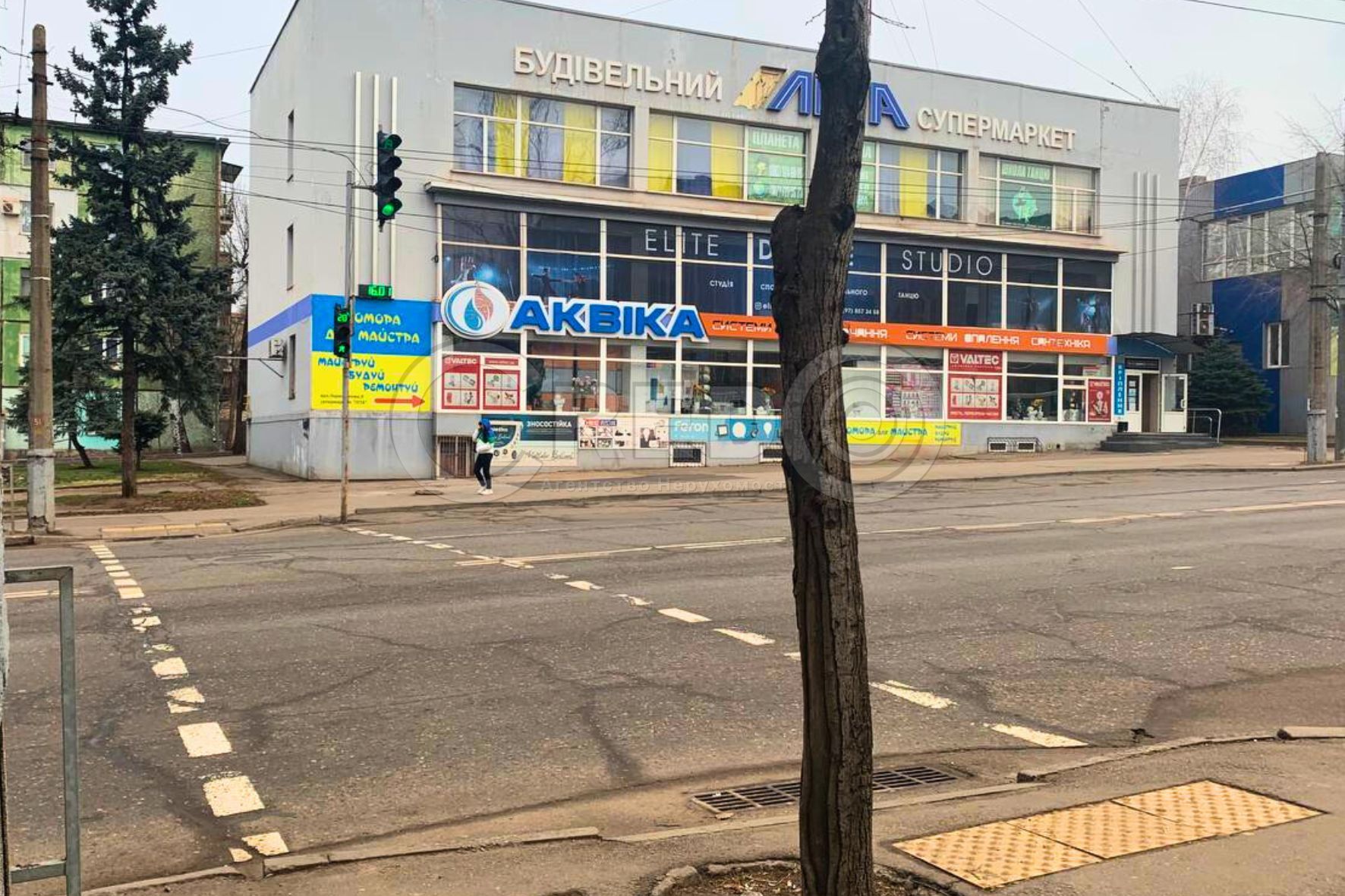 Оренда торговельного приміщення 110.8 м², Лермонтова вул.
