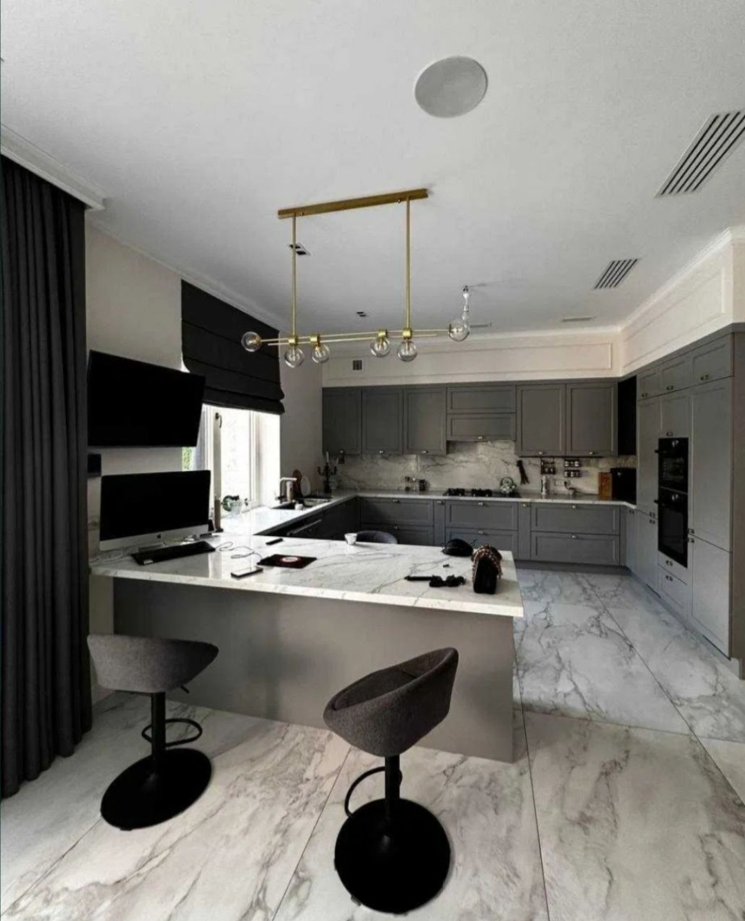 Оренда будинку 350 м², Абрикосова вул., 91