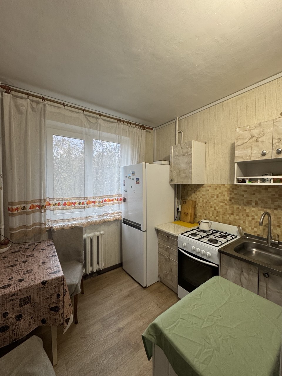 Продаж 2-кімнатної квартири 30.7 м², Героїв Крут вул., 10