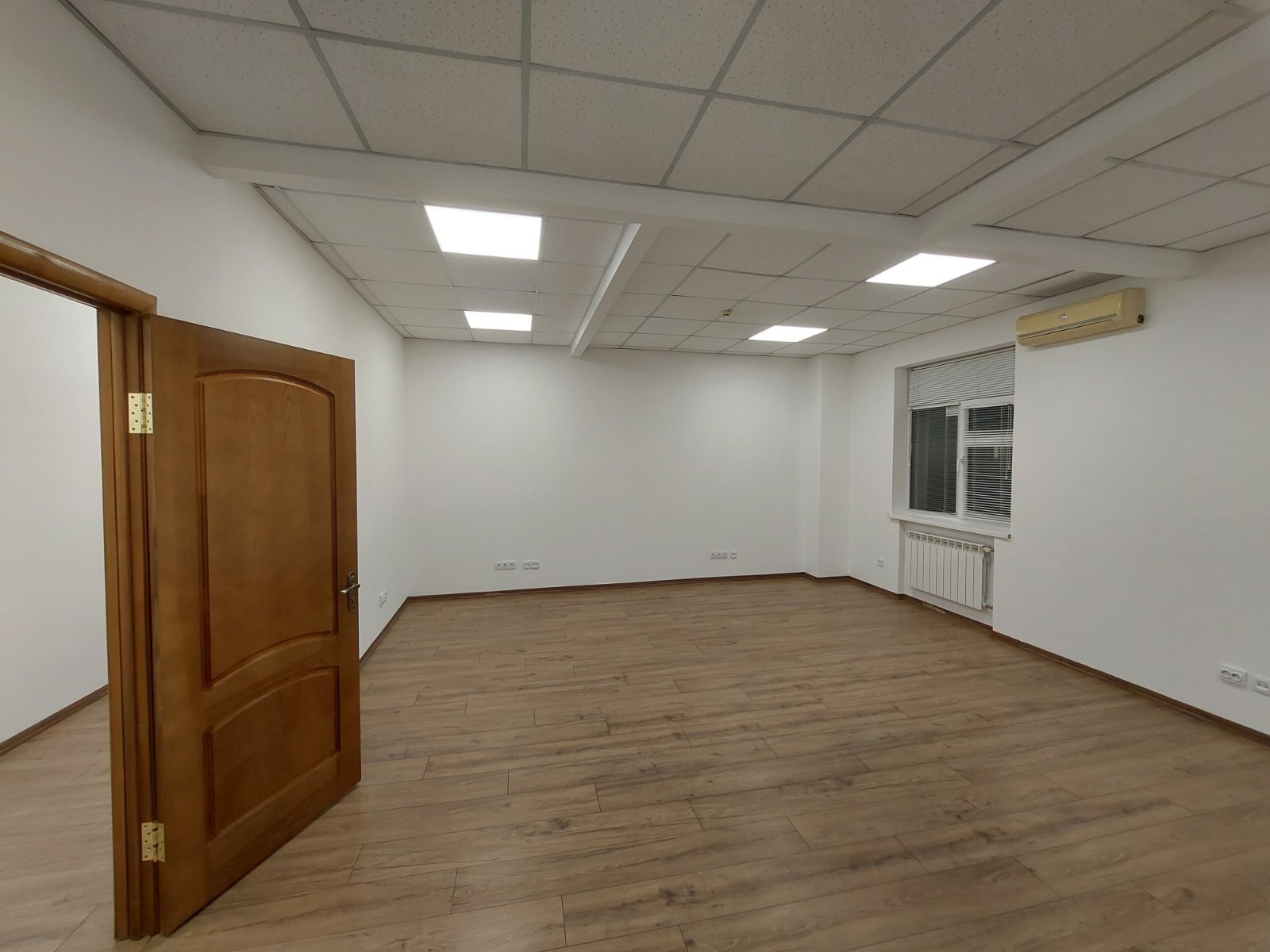 Аренда офиса 151 м², Глубочицкая ул.