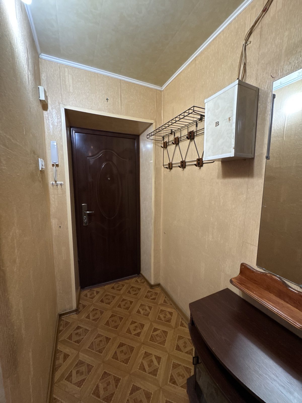 Продаж 2-кімнатної квартири 42 м², Українська вул.