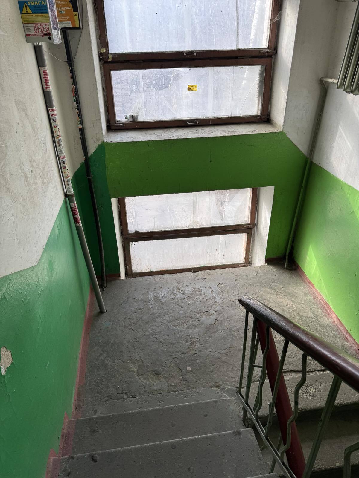 Продаж 2-кімнатної квартири 42 м², Українська вул.