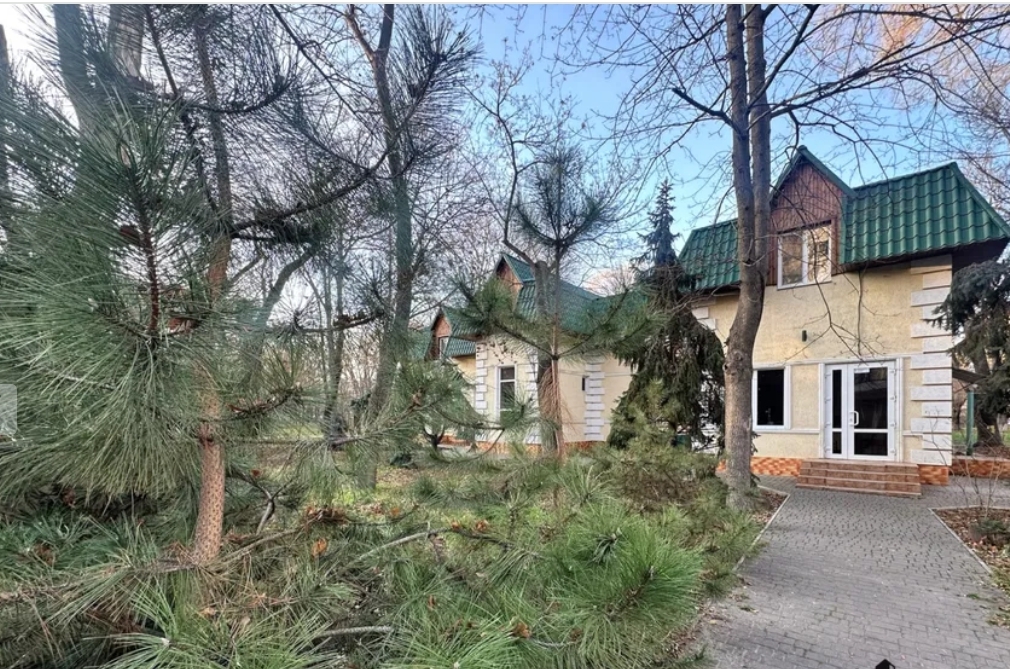 Оренда приміщення вільного призначення 364 м², Сегедская вул.