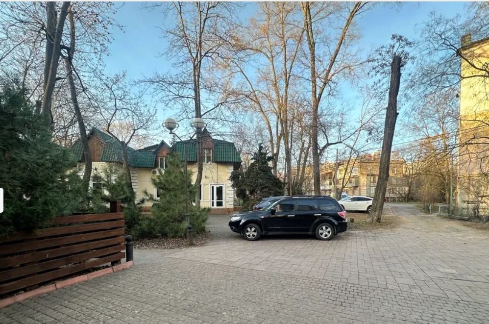 Оренда приміщення вільного призначення 364 м², Сегедская вул.