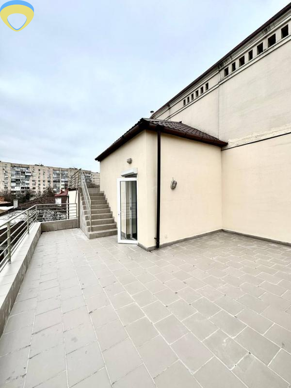 Продажа коттеджа 205 м², Леваневского ул.