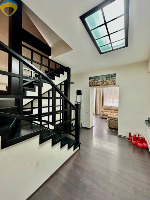 Продажа коттеджа 205 м², Леваневского ул.