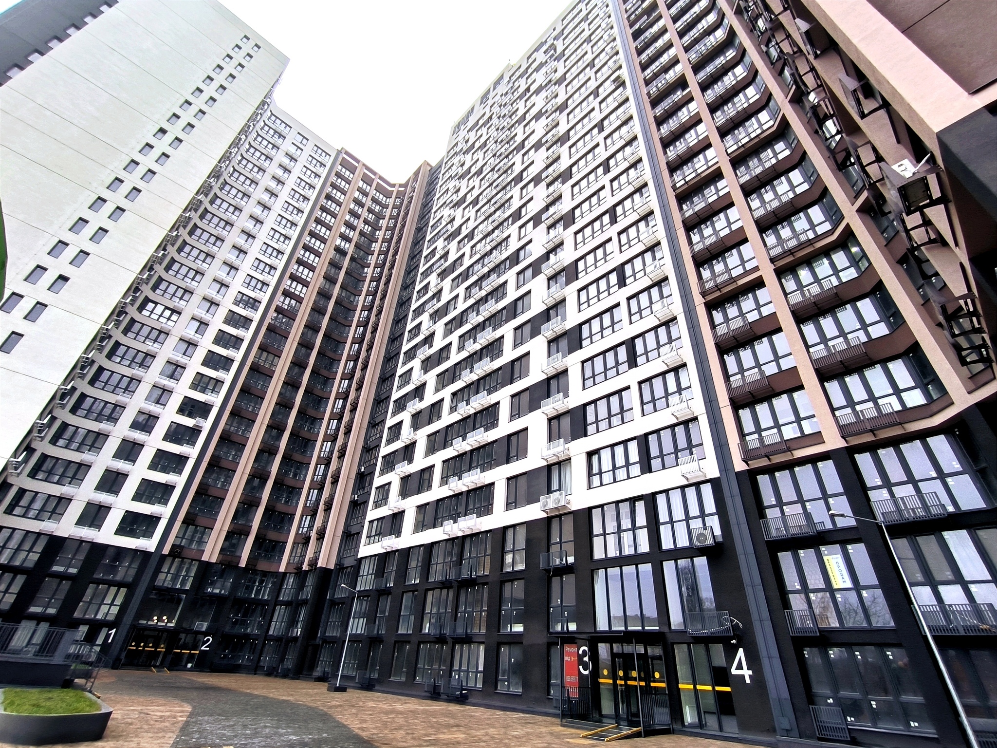Продаж 2-кімнатної квартири 79 м², Франко Ивана вул., 40