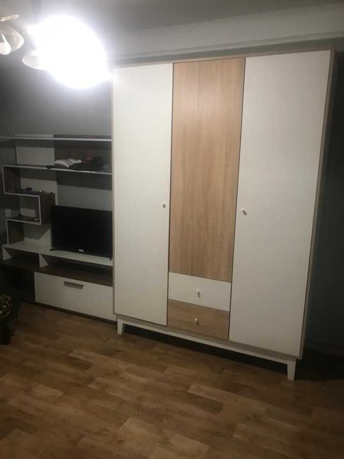 Продаж 1-кімнатної квартири 28.1 м², Академіка Корольова вул., 10