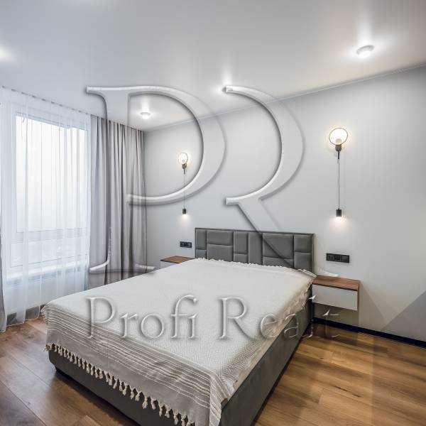 Продажа 1-комнатной квартиры 40 м², Александра Олеся ул., 5А