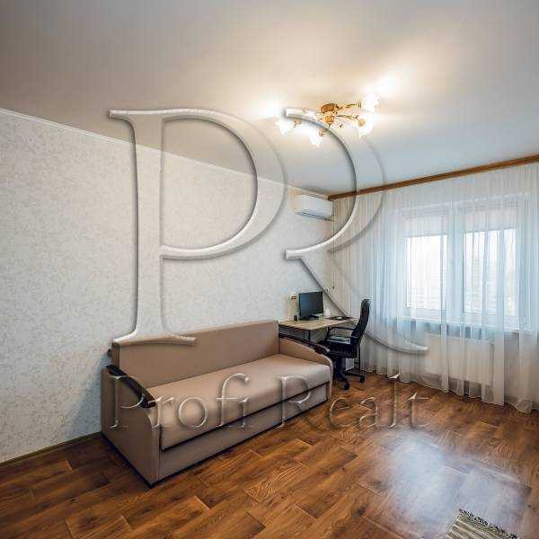 Продажа 1-комнатной квартиры 49 м², Николая Закревского ул., 97А