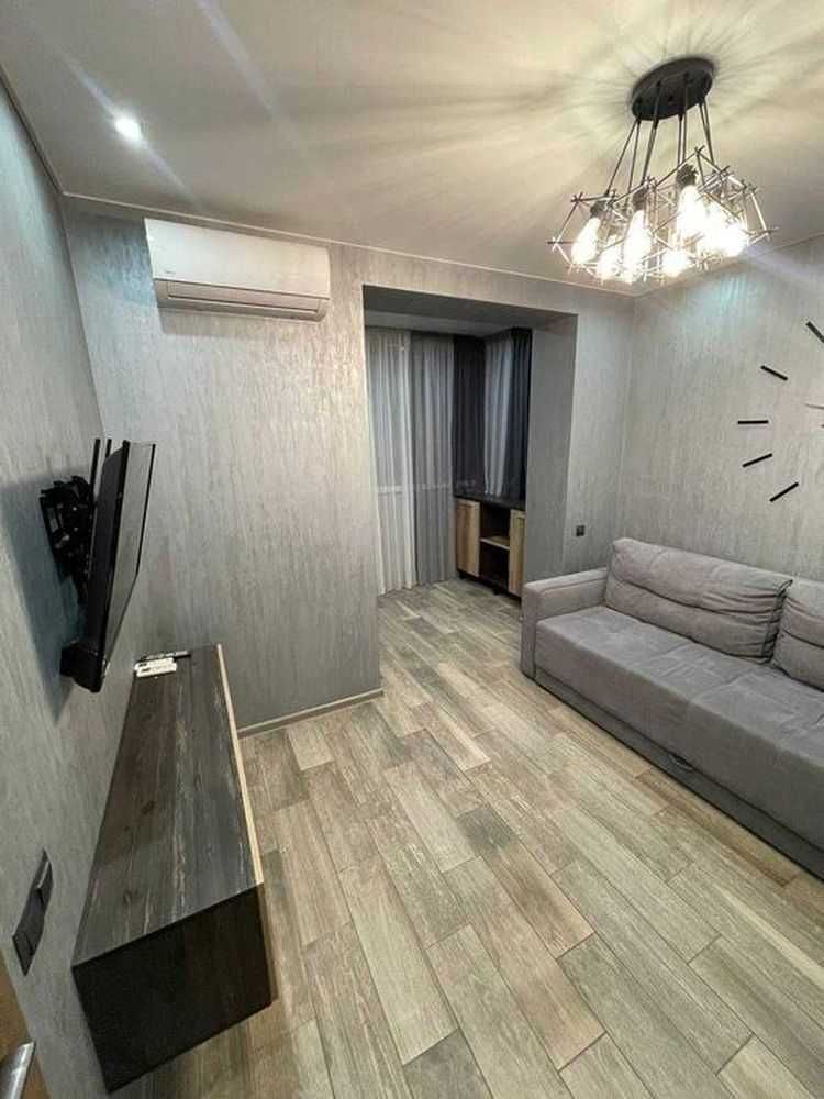 Аренда 2-комнатной квартиры 45 м², Славы бул.