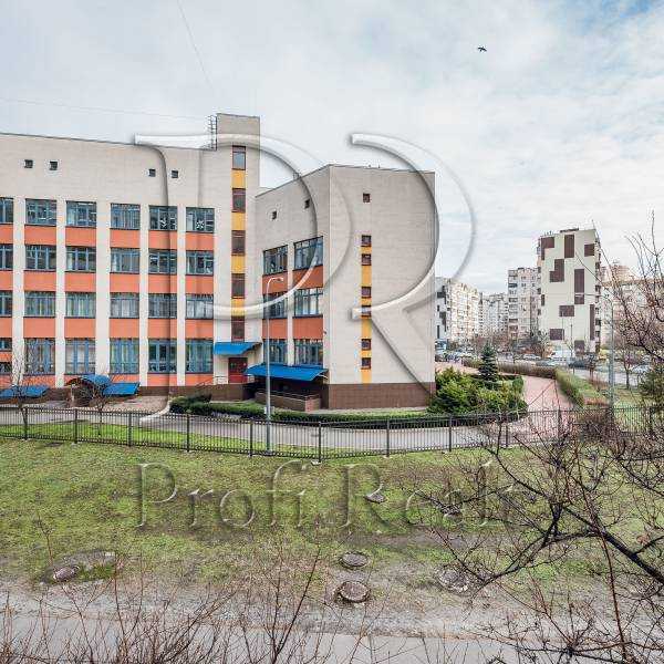 Продаж 3-кімнатної квартири 78 м², Княжий Затон вул., 12