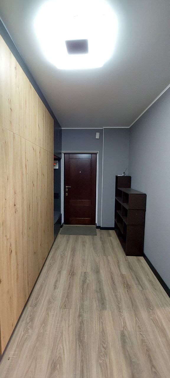 Продаж 2-кімнатної квартири 65 м², Массив Радужный вул., 16/4