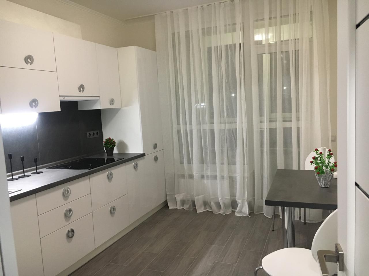 Аренда 1-комнатной квартиры 41 м², Семьи Кристеров ул., 20Б