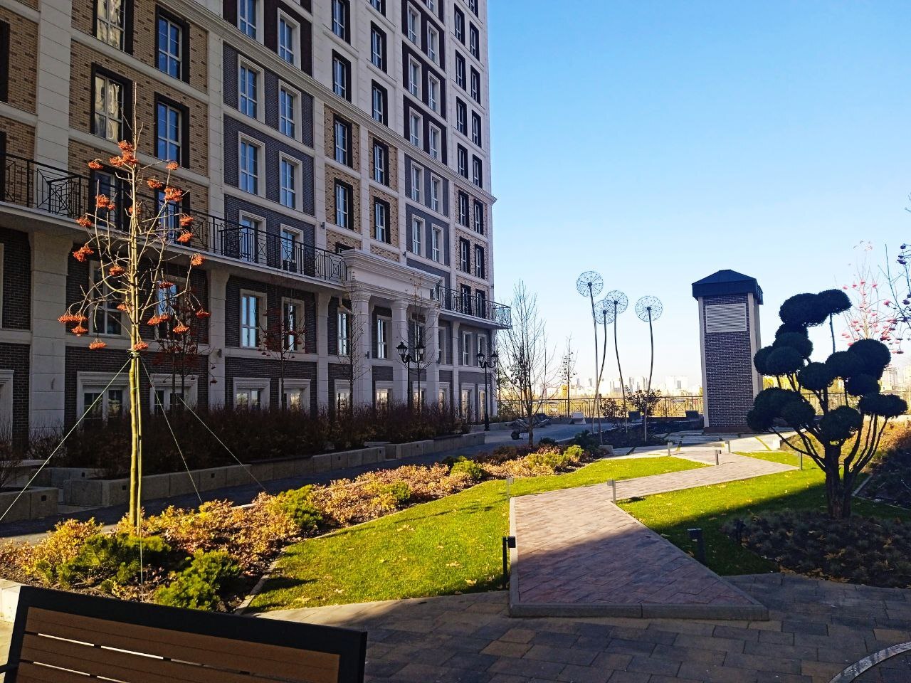 Продажа 3-комнатной квартиры 94 м², Михаила Максимовича ул., ул.28Е