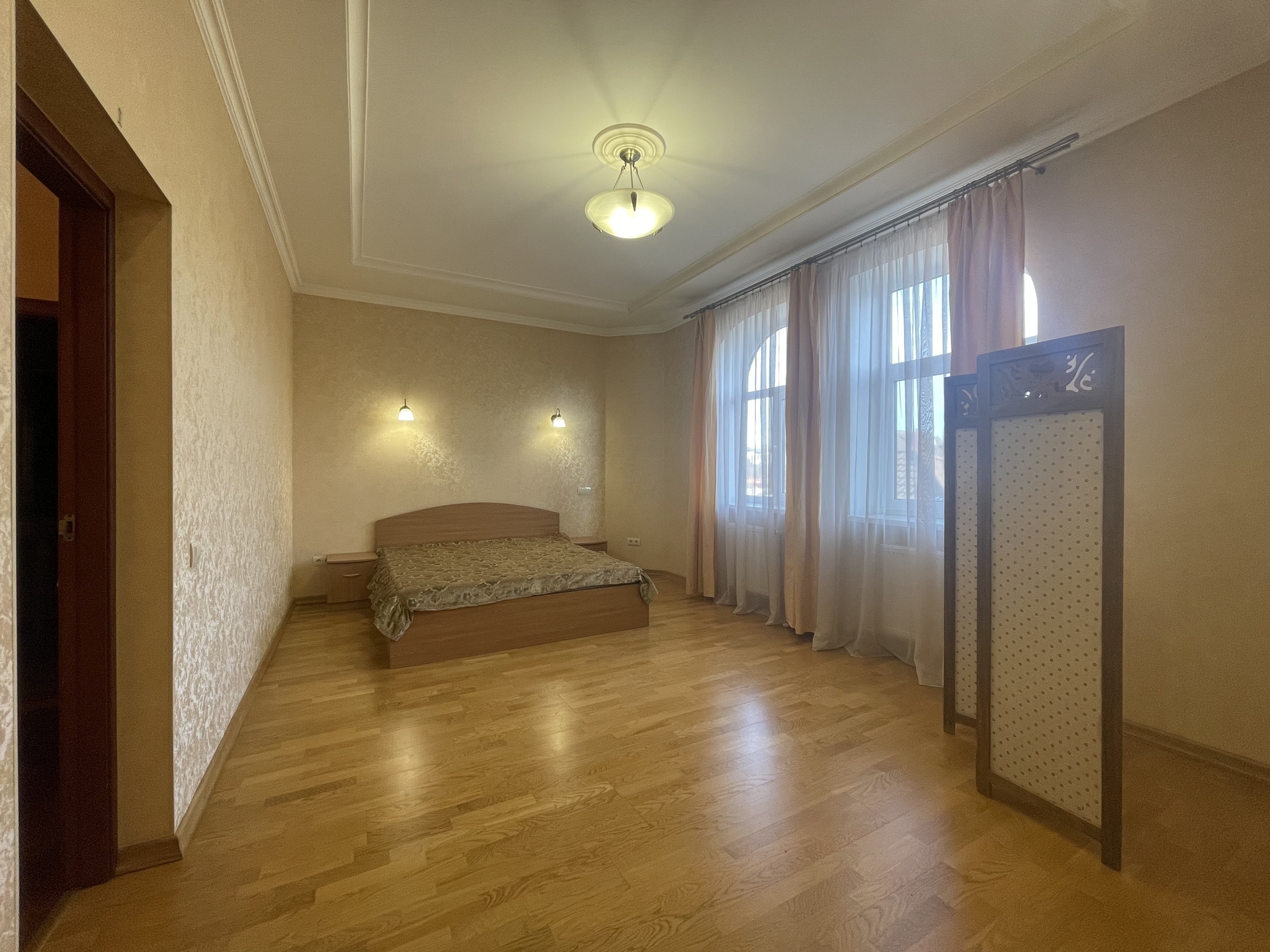 Продажа коттеджа 295 м², Львовская ул.