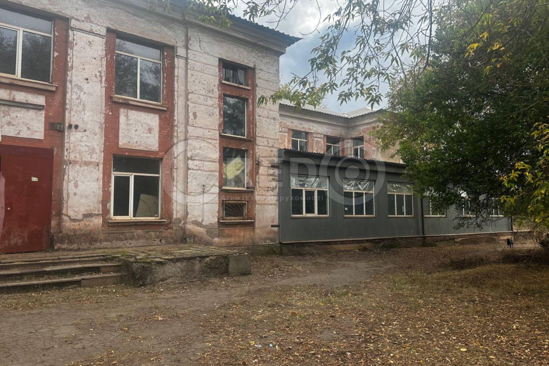 Продажа отдельно стоящего здания 2000 м², фрунзе