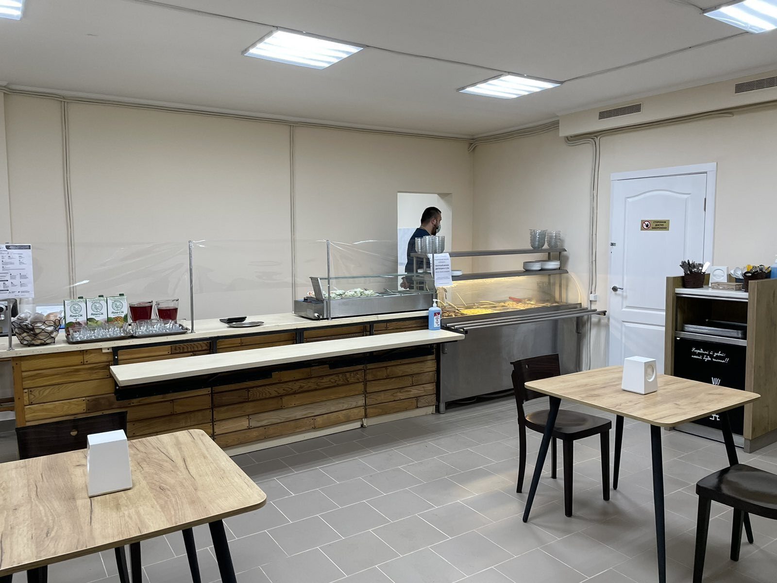 Оренда торговельного приміщення 70 м², Героїв Крут вул.