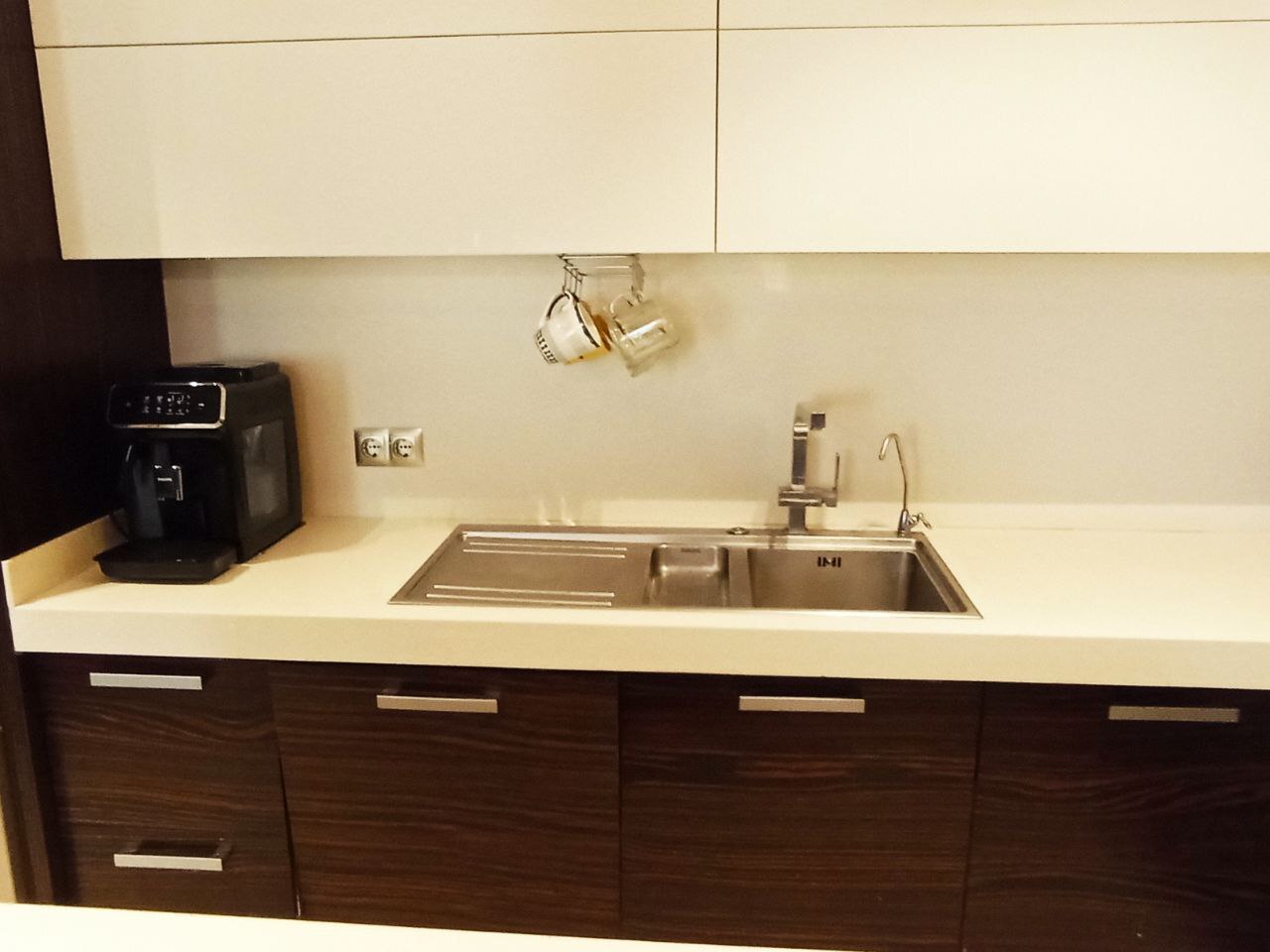Аренда 4-комнатной квартиры 240 м²