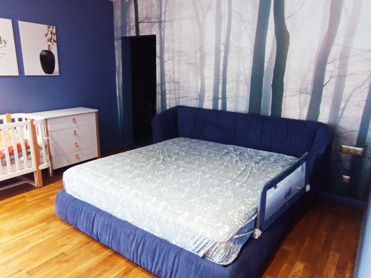 Аренда 4-комнатной квартиры 240 м²