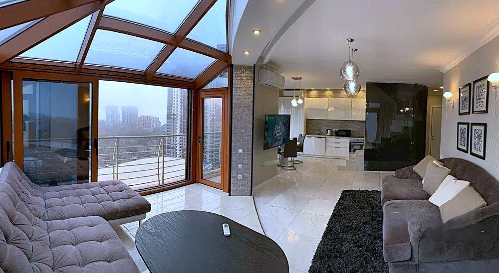 Оренда 3-кімнатної квартири 130 м², Шевченко просп., 33Б