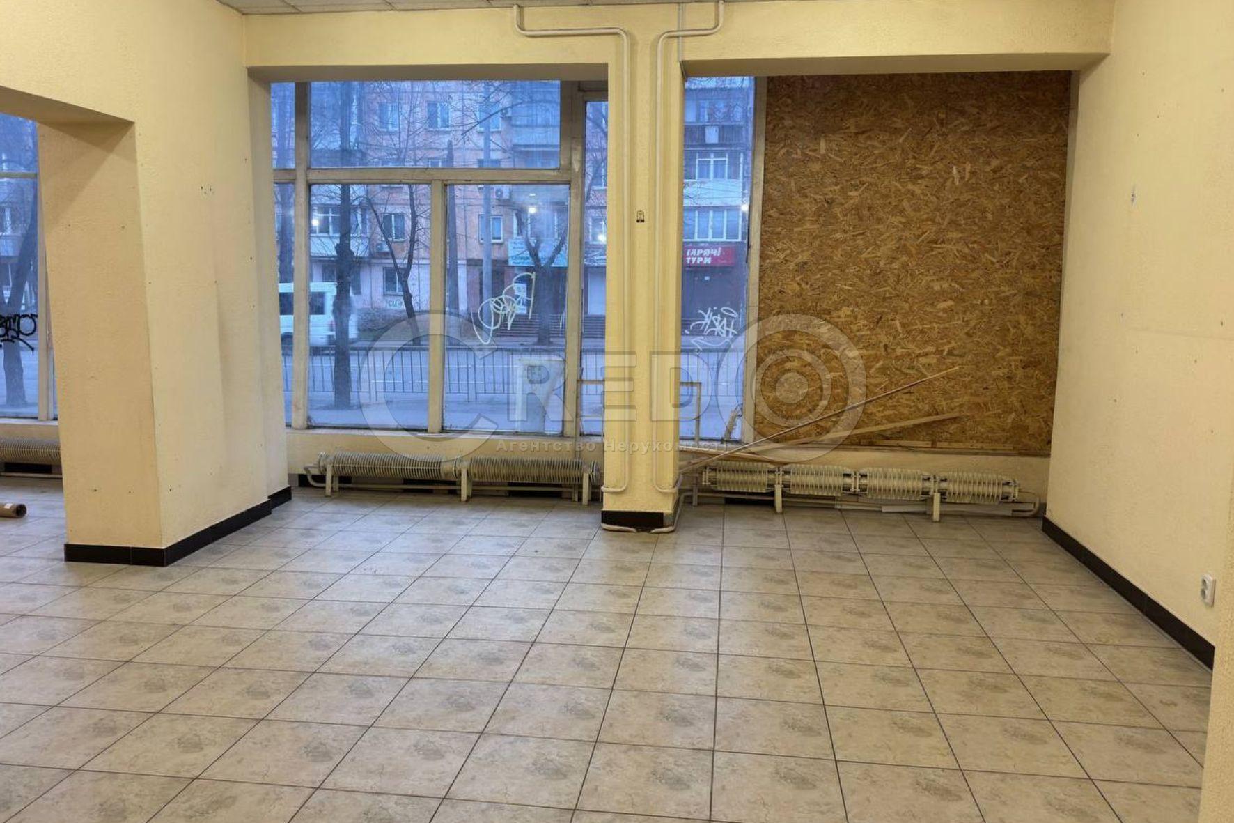 Оренда магазину 160 м², Лермонтова вул.