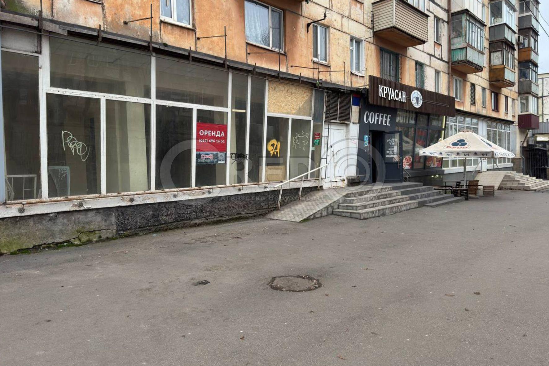 Оренда магазину 160 м², Лермонтова вул.