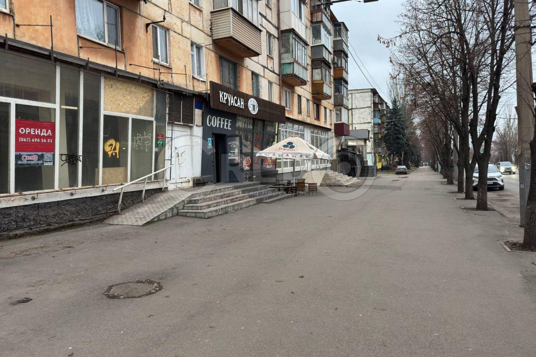 Оренда магазину 160 м², Лермонтова вул.
