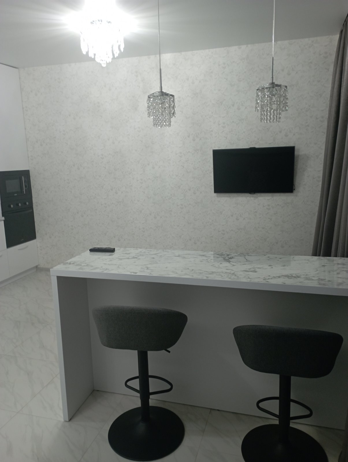 Продаж 1-кімнатної квартири 53 м², Костанді вул.