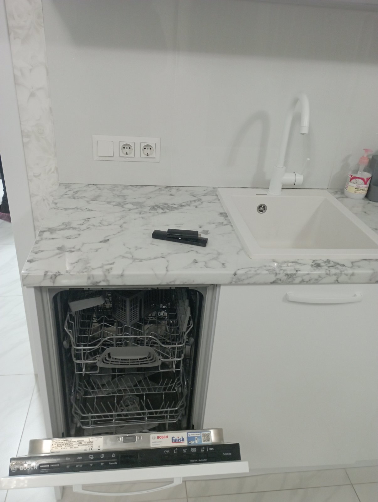 Продаж 1-кімнатної квартири 53 м², Костанді вул.