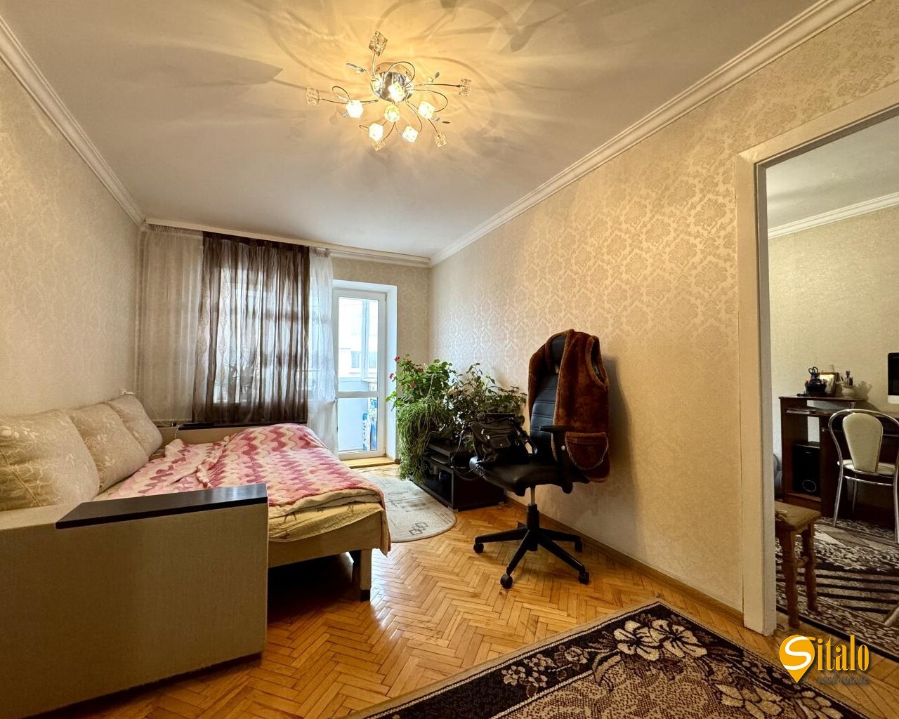 Продаж 2-кімнатної квартири 42 м², Костянтинівська вул., 63/12