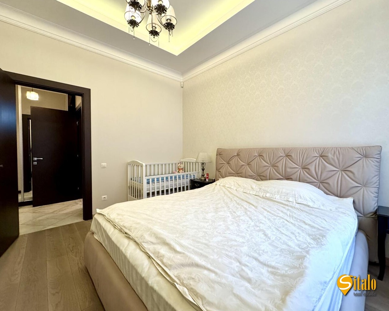 Продаж 3-кімнатної квартири 103.9 м², Кожем'яцька вул., 14В